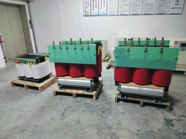 盐池KS11-1000KVA矿用变压器